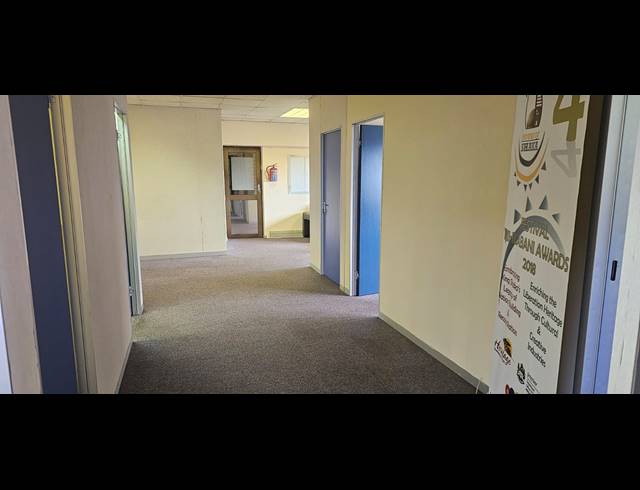 138M² OFFICE FOR SALE IN EMPANGENI CENTRAL